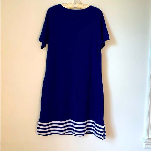Quacker Factory Nautical Grommet Shift Dress - Picture 4 of 8